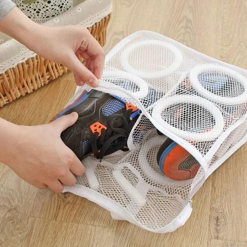 Sac de Lavage pour Chaussures - حقيبة غسل الأحذية