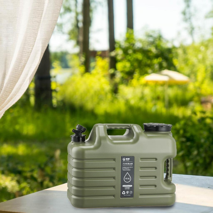 Bidon d’eau portable - حاوية ماء محمولة