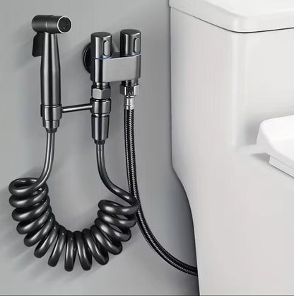 Kit de douchette WC multifonction à fort débit d’eau - طقم رشاش مرحاض متعدد الاستعمالات بتدفق ماء قوي