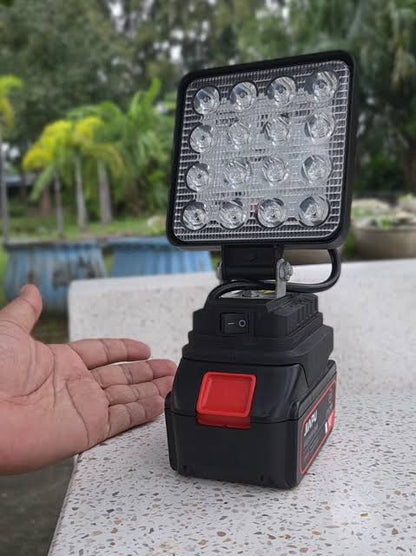 المصباح الكاشف Projecteur LED Portable Multifonction